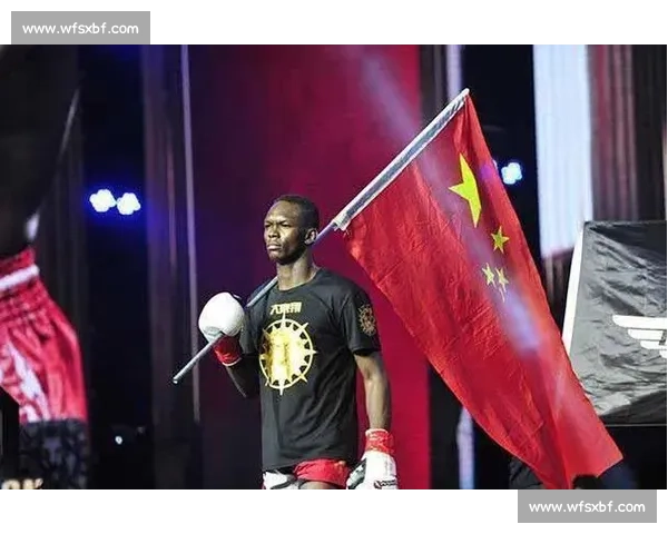 牛小强对决李景亮巅峰碰撞中国综合格斗荣耀之战燃爆赛场生死较量